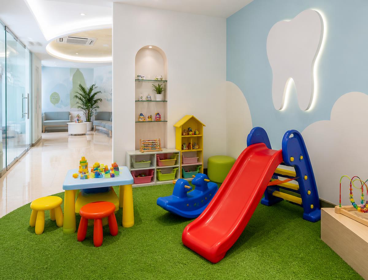 Children's play zone inside the clinic